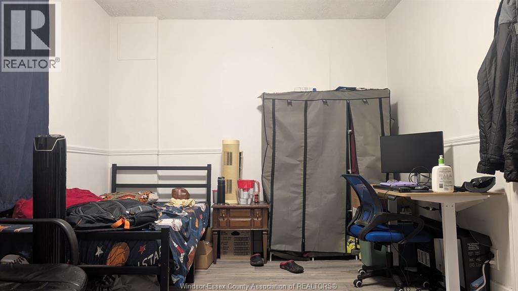 235-237 Crawford Unit# Main, Windsor, Ontario  N9A 5C3 - Photo 5 - 25030668