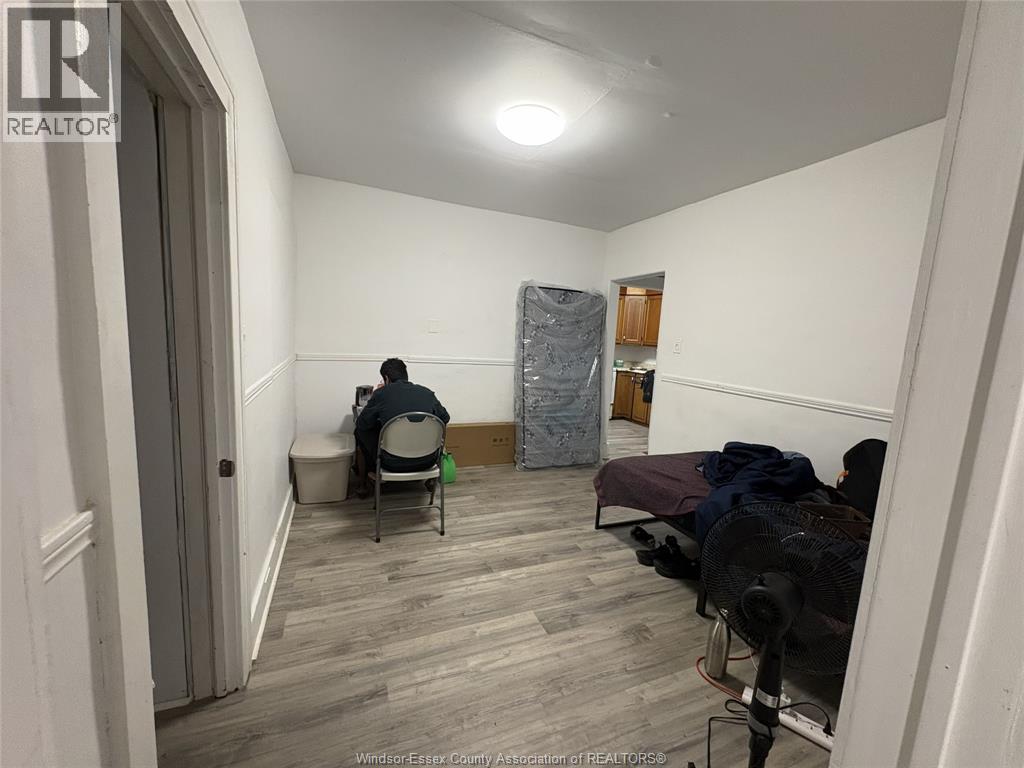 235-237 Crawford Unit# Main, Windsor, Ontario  N9A 5C3 - Photo 6 - 25030668