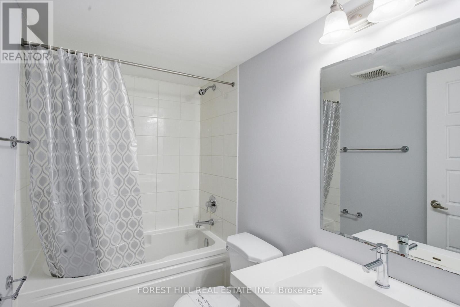 6 - 157 William Duncan Road, Toronto, Ontario  M3K 0B9 - Photo 12 - W12580424