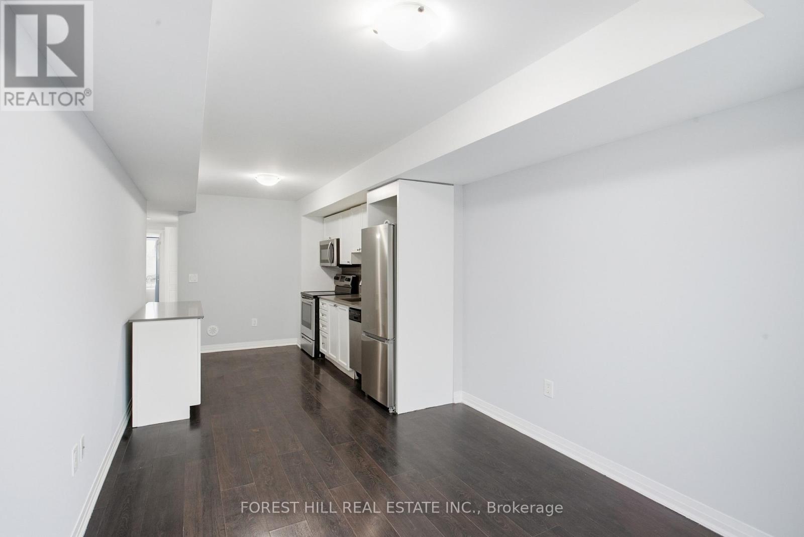 6 - 157 William Duncan Road, Toronto, Ontario  M3K 0B9 - Photo 6 - W12580424