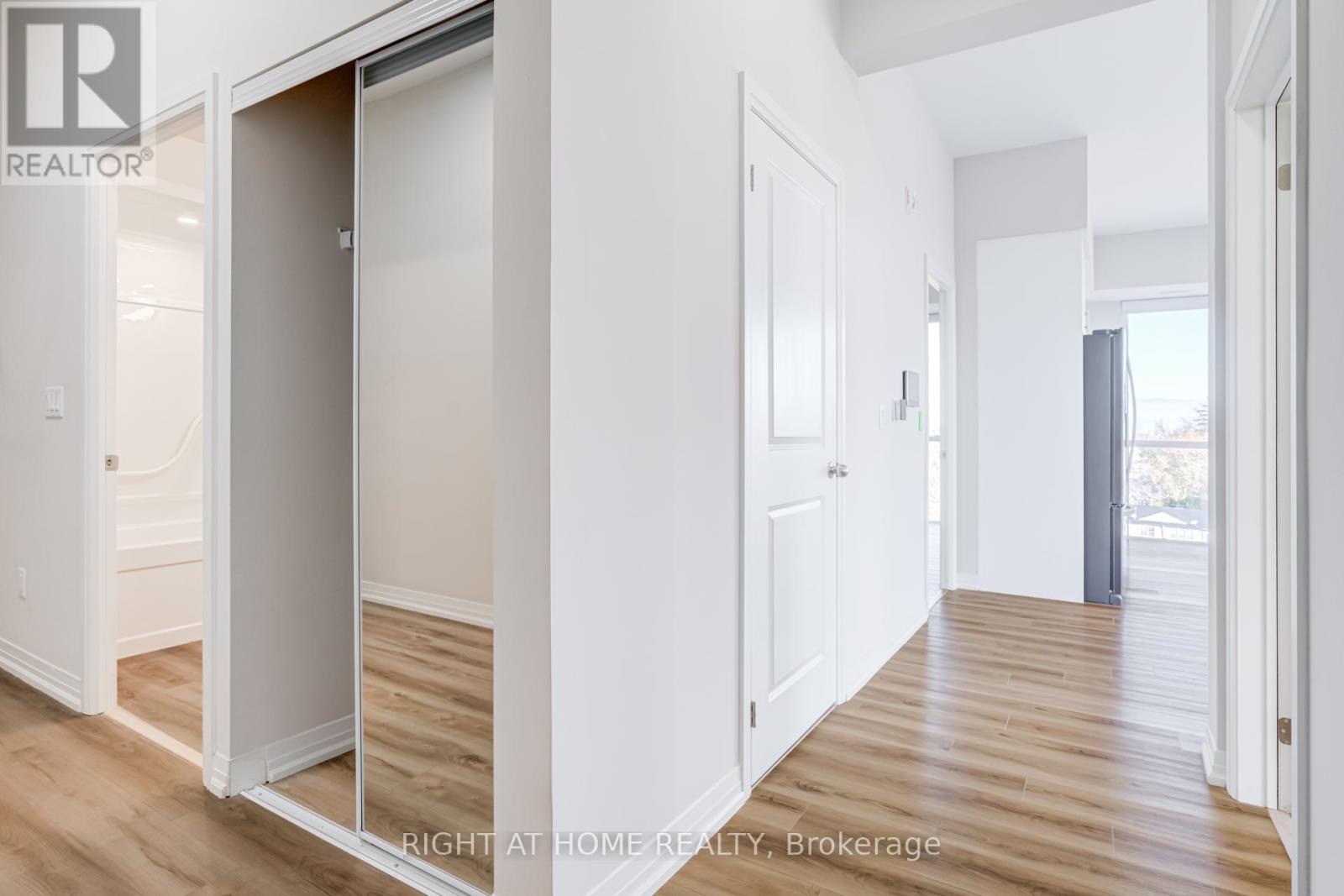 Up 18 - 50 Herrick Avenue, St. Catharines, Ontario L2P 0G3 - Photo 6 - X12580430