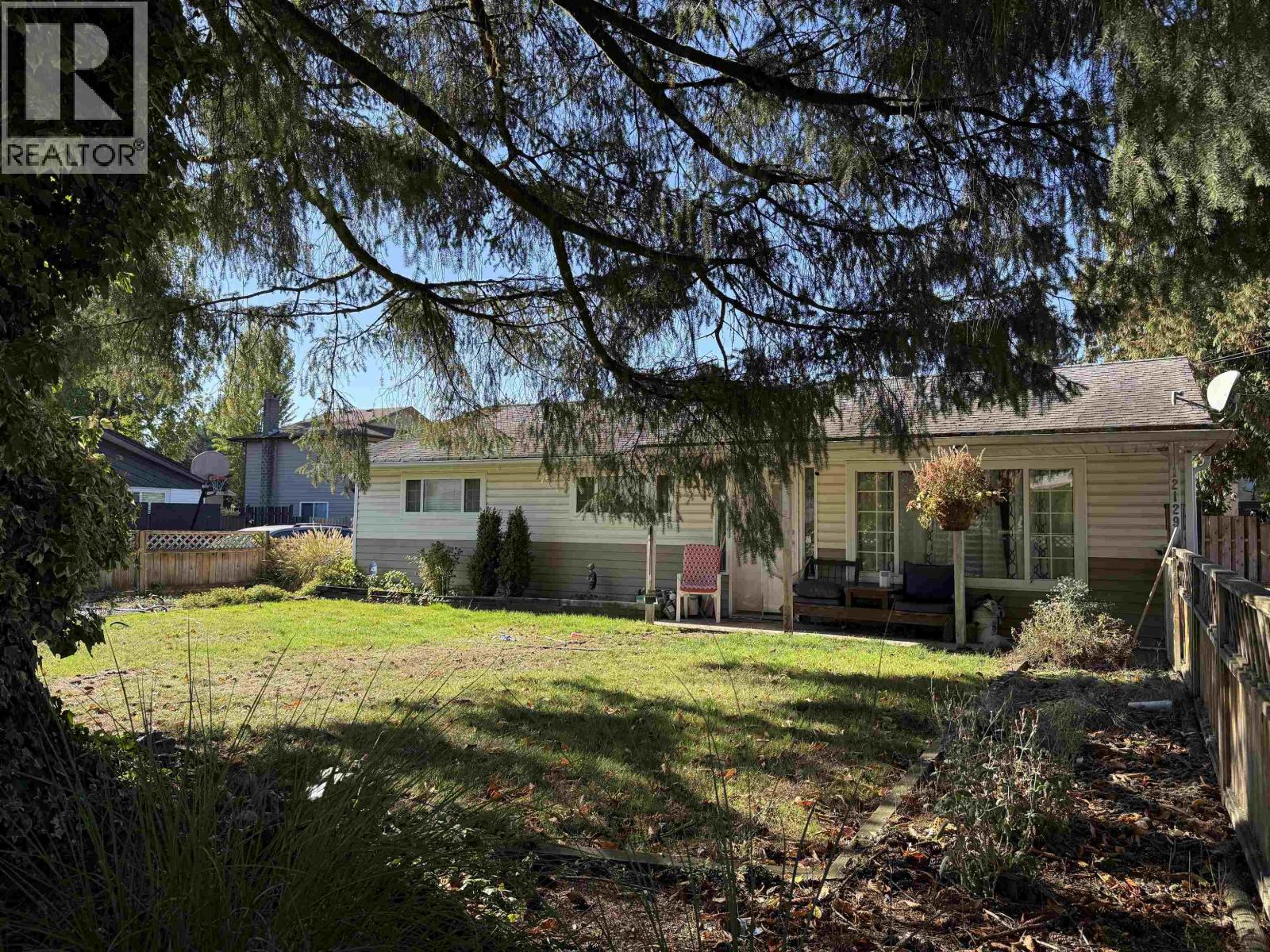 12129 222 Street, Maple Ridge, British Columbia  V2X 5W4 - Photo 1 - R3070490