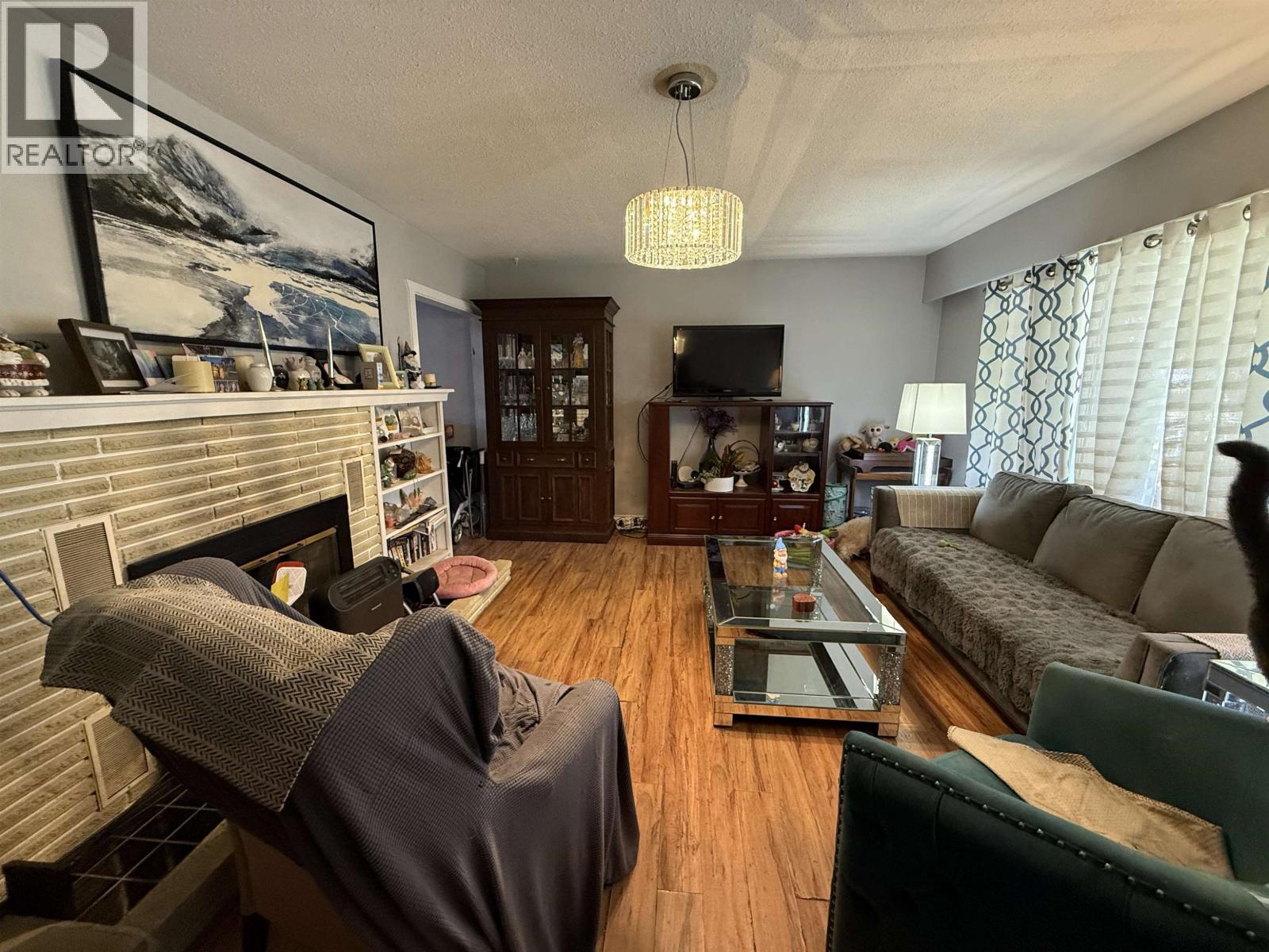 12129 222 Street, Maple Ridge, British Columbia  V2X 5W4 - Photo 4 - R3070490