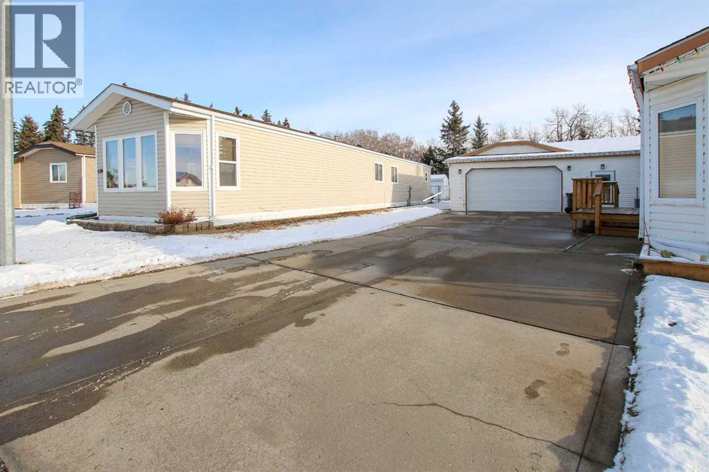 432, 37543 England Way, Rural Red Deer County, Alberta  T4S 2C3 - Photo 3 - A2272476