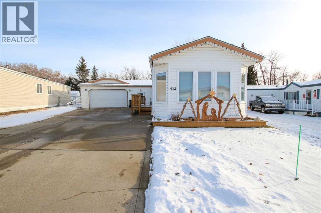 432, 37543 England Way, Rural Red Deer County, Alberta  T4S 2C3 - Photo 2 - A2272476