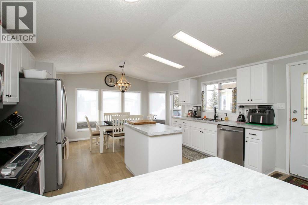 432, 37543 England Way, Rural Red Deer County, Alberta  T4S 2C3 - Photo 14 - A2272476