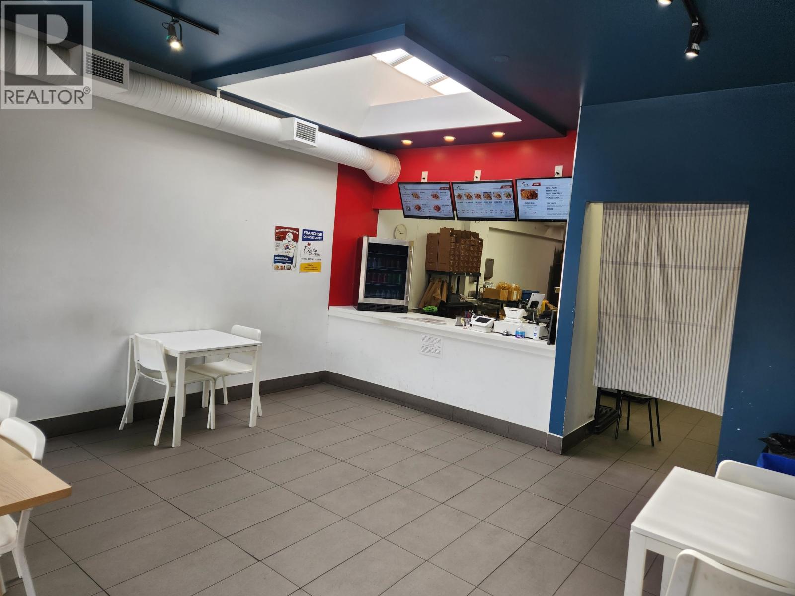 1813 Lonsdale Avenue, North Vancouver, British Columbia  V7M 2J8 - Photo 8 - C8074131