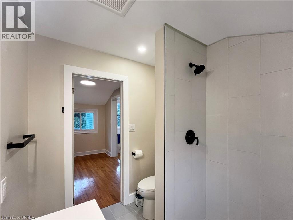 14 Arnold Street Unit# A, Paris, Ontario  N3L 2C2 - Photo 10 - 40790721