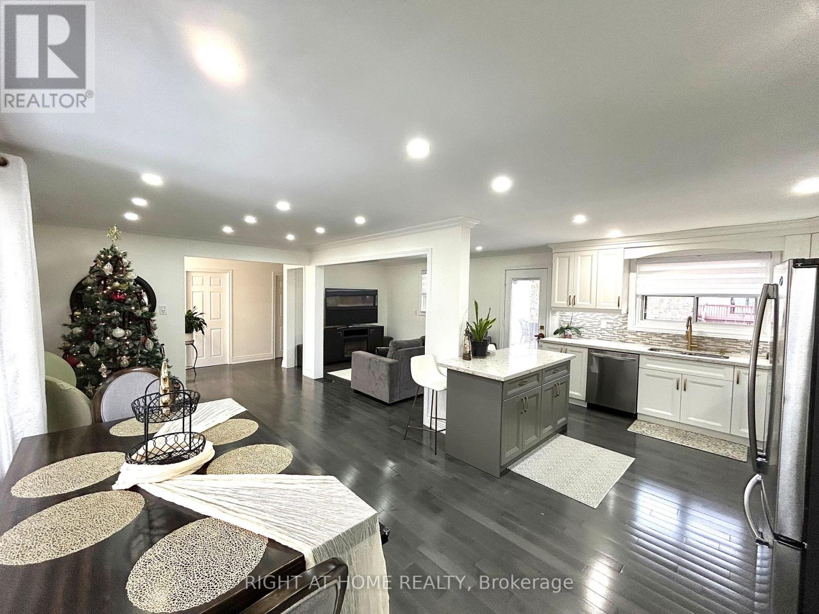 808 Sanok Drive, Pickering, Ontario  L1W 2P9 - Photo 15 - E12580476