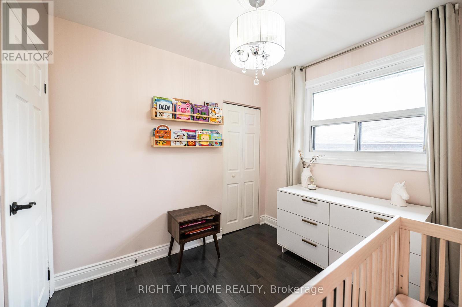 808 Sanok Drive, Pickering, Ontario  L1W 2P9 - Photo 19 - E12580476