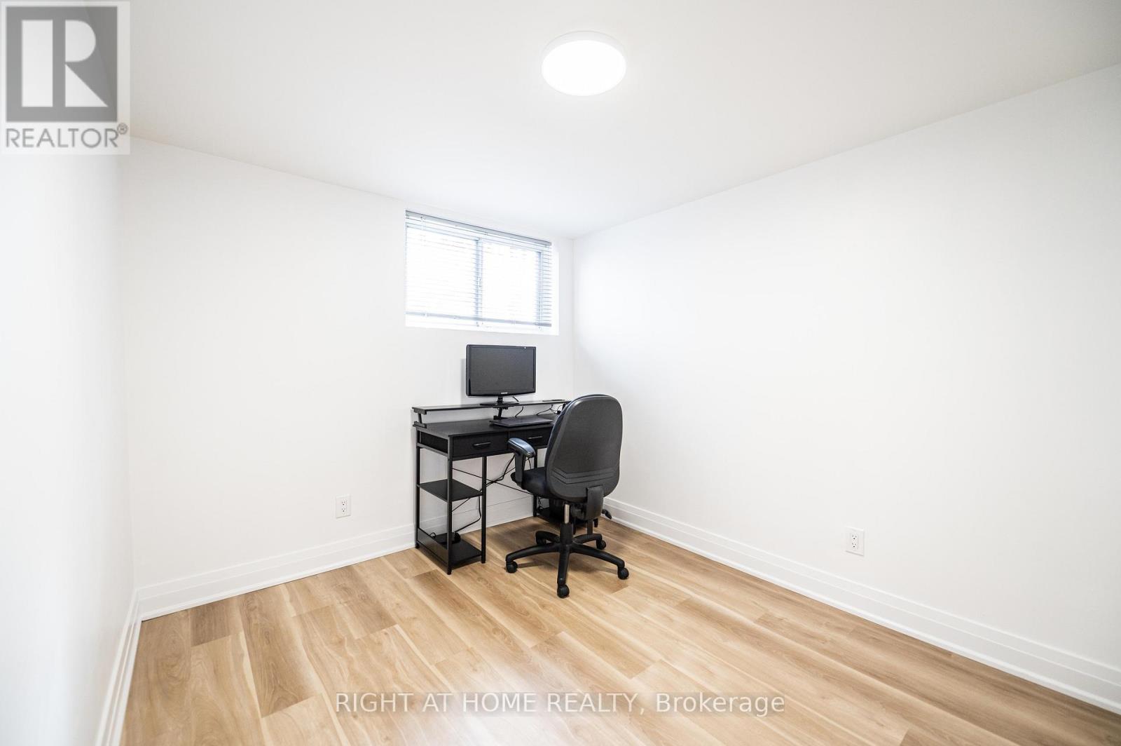 808 Sanok Drive, Pickering, Ontario  L1W 2P9 - Photo 27 - E12580476