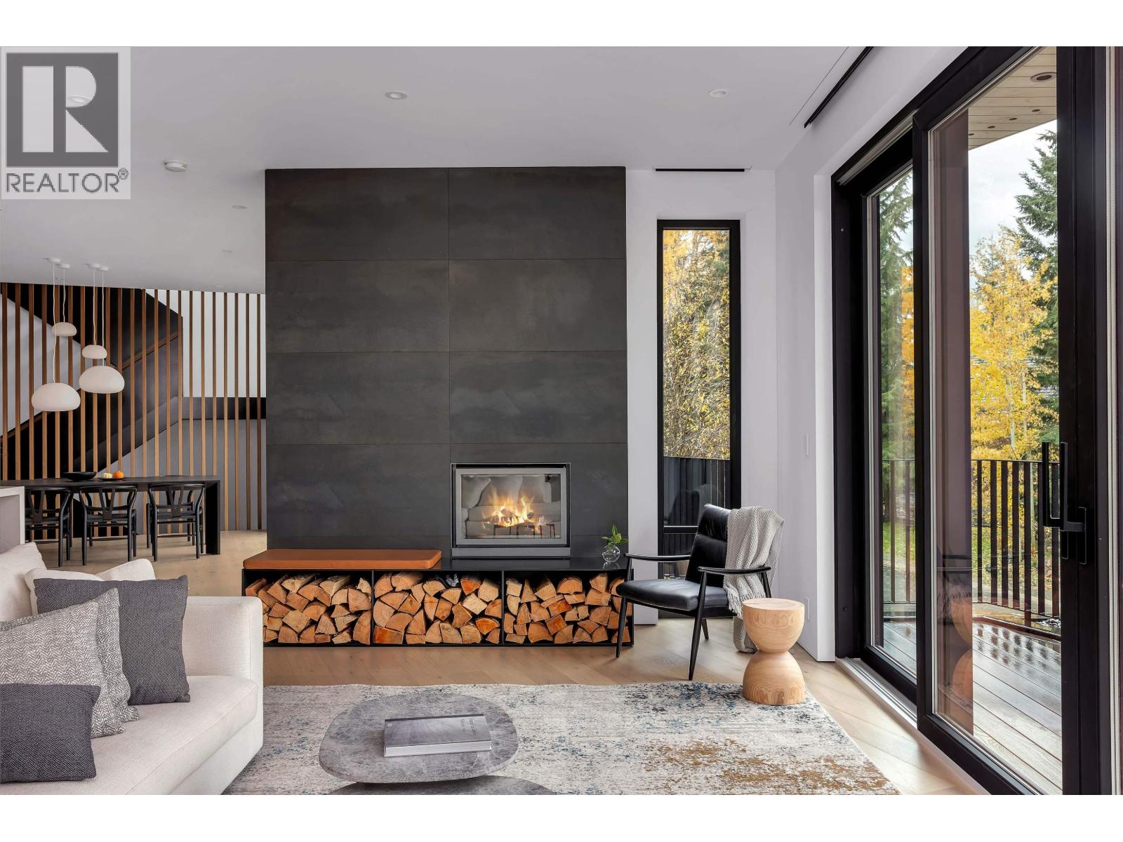 3565 Falcon Crescent, Whistler, British Columbia  V8E 0B9 - Photo 11 - R3065880