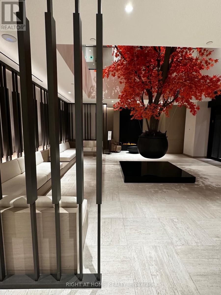 4211 - 4015 The Exchange, Mississauga, Ontario  L5B 0N9 - Photo 36 - W12577360