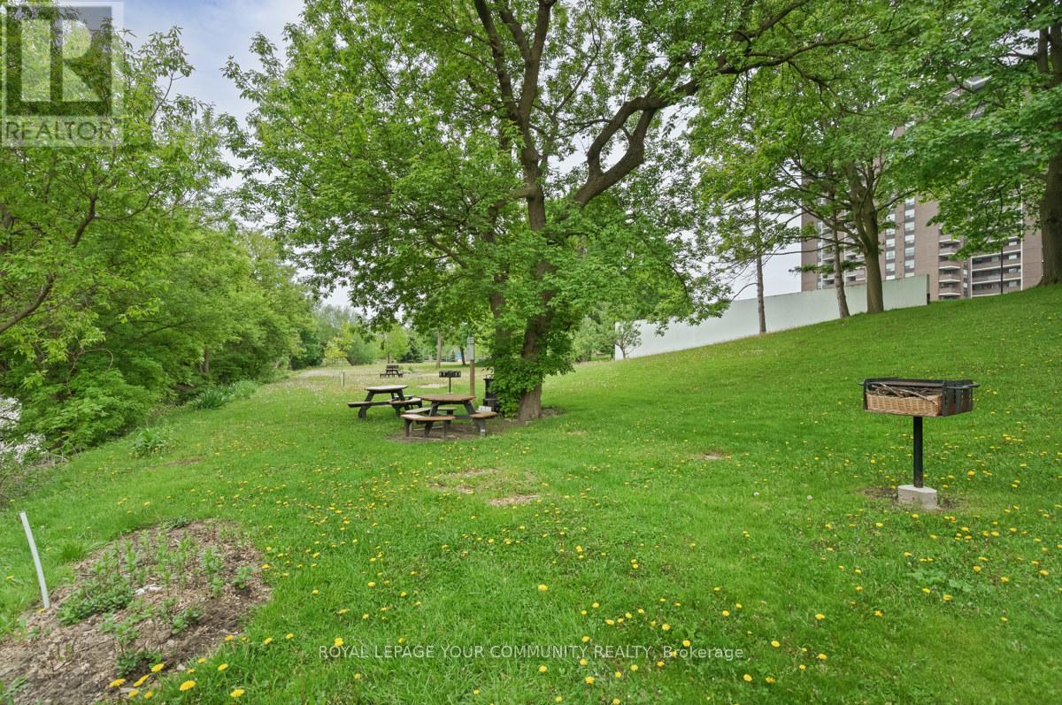 205 - 1535 Lakeshore Road E, Mississauga, Ontario  L5E 3E2 - Photo 29 - W12579432