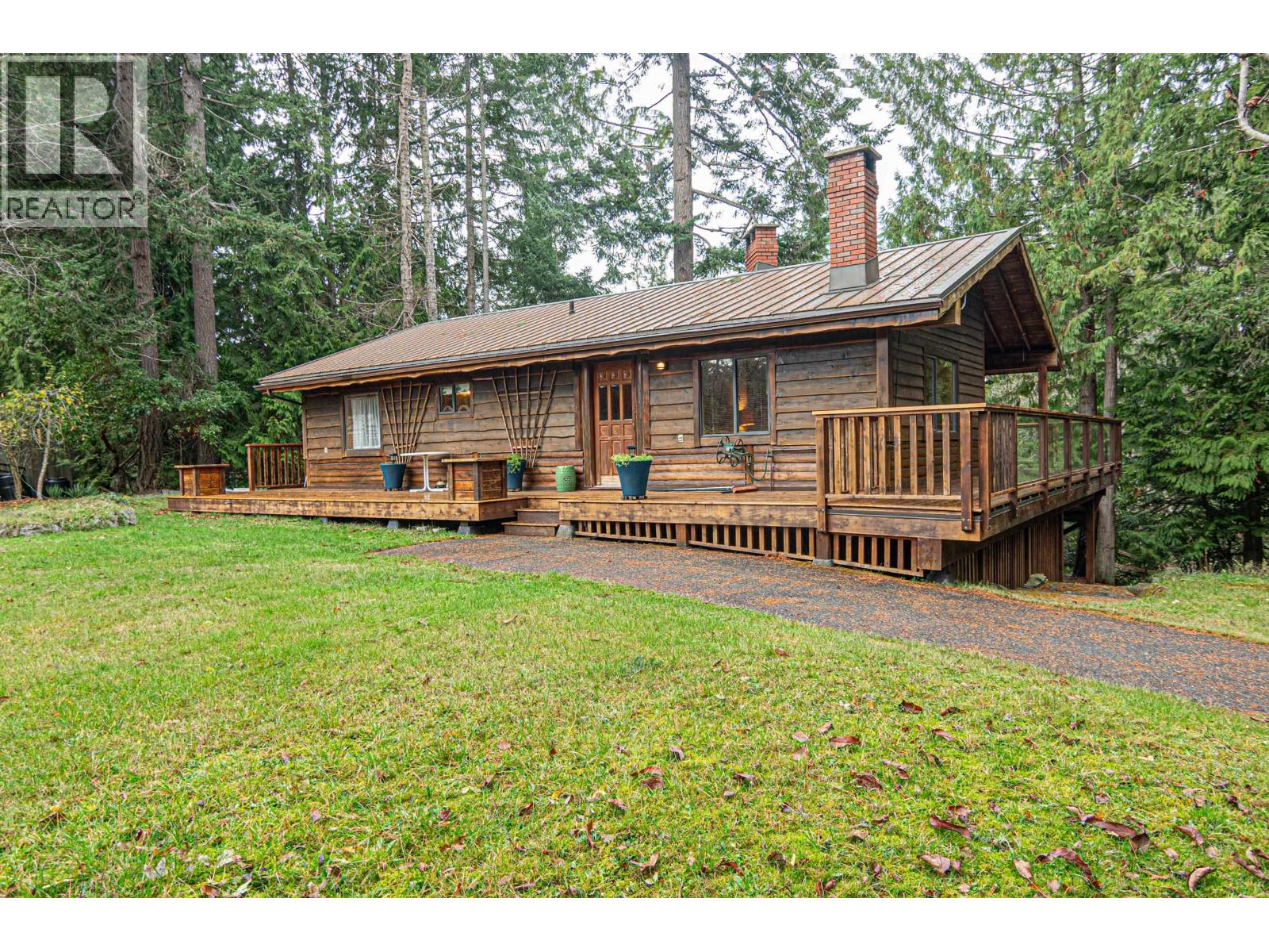 13075 Porlier Pass Road, Galiano Island, British Columbia  V0N 1P0 - Photo 1 - R3070255