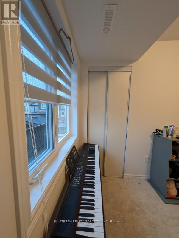 4 - 9 Hay Lane, Barrie, Ontario  L9J 0T5 - Photo 16 - S12580492