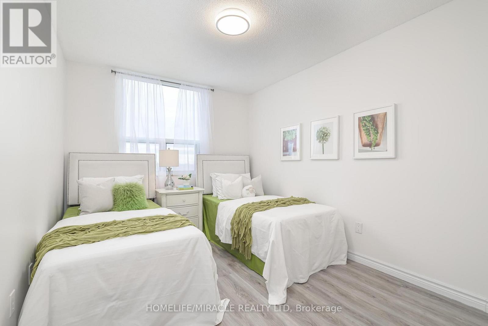 1706 - 3390 Weston Road, Toronto, Ontario  M9M 2X3 - Photo 21 - W12580474