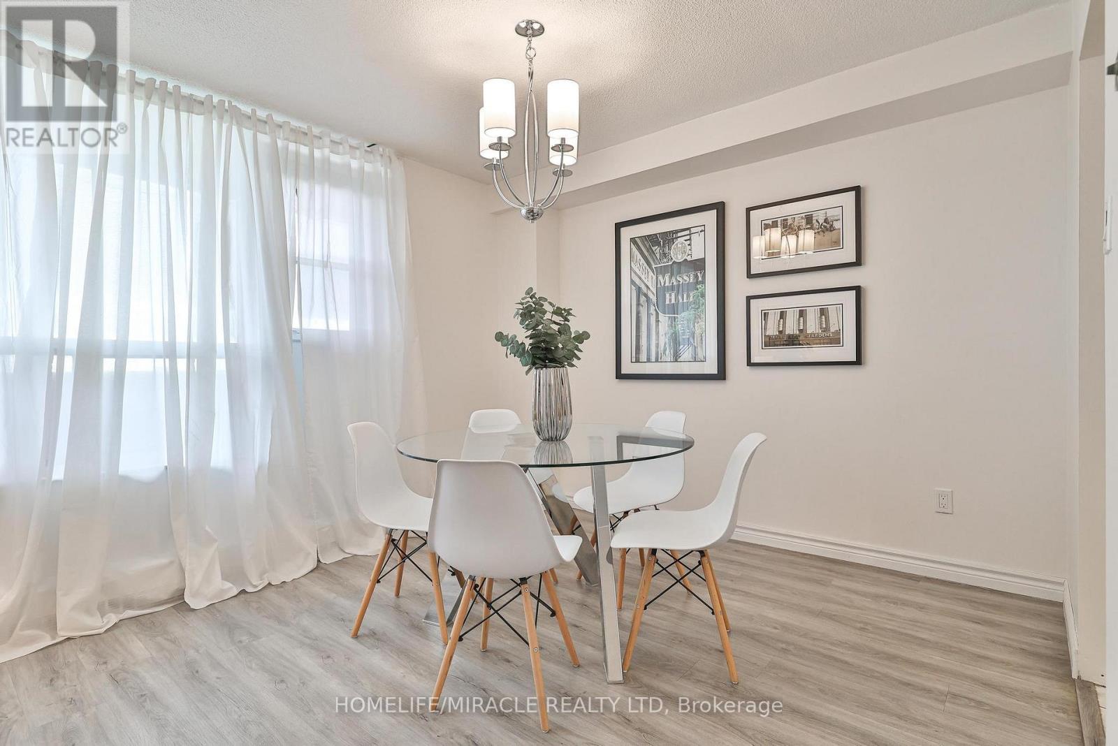 1706 - 3390 Weston Road, Toronto, Ontario  M9M 2X3 - Photo 8 - W12580474