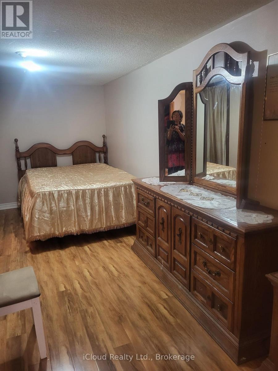 Bsmt - 7616 Discus Crescent, Mississauga, Ontario  L4T 2V3 - Photo 6 - W12580486