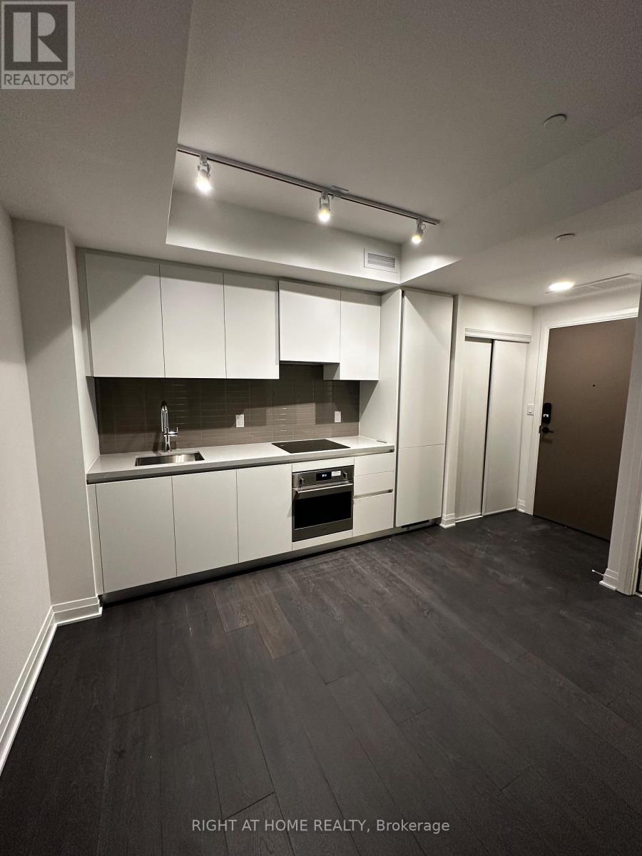 4211 - 4015 The Exchange, Mississauga, Ontario  L5B 0N9 - Photo 15 - W12577360