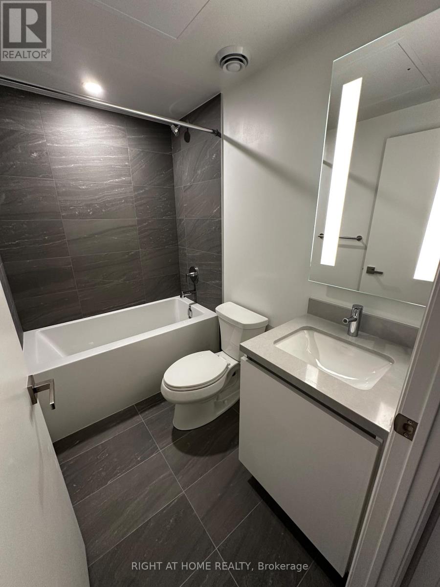 4211 - 4015 The Exchange, Mississauga, Ontario  L5B 0N9 - Photo 21 - W12577360