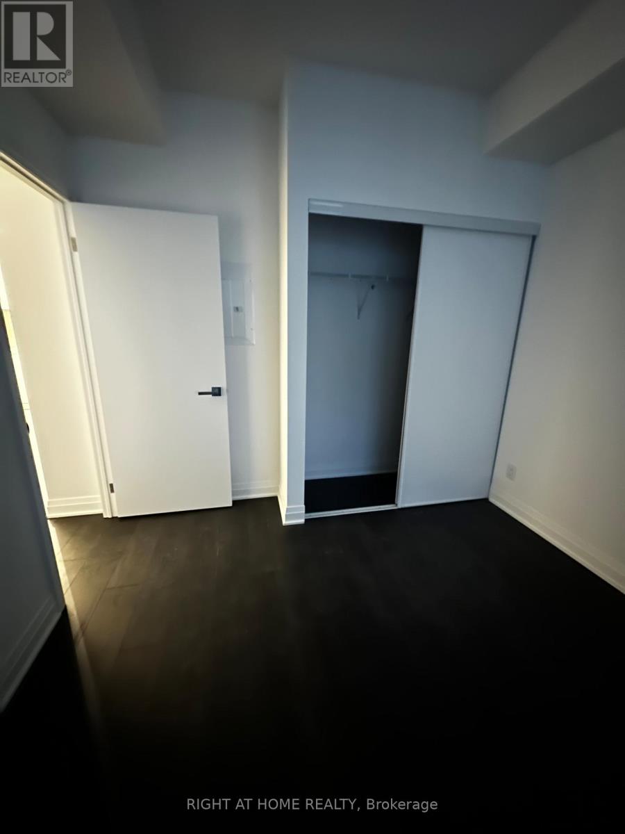 4211 - 4015 The Exchange, Mississauga, Ontario  L5B 0N9 - Photo 24 - W12577360