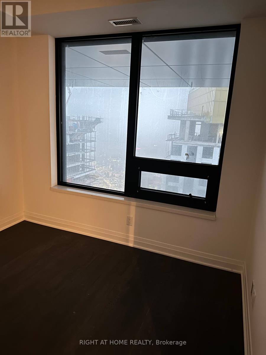 4211 - 4015 The Exchange, Mississauga, Ontario  L5B 0N9 - Photo 25 - W12577360