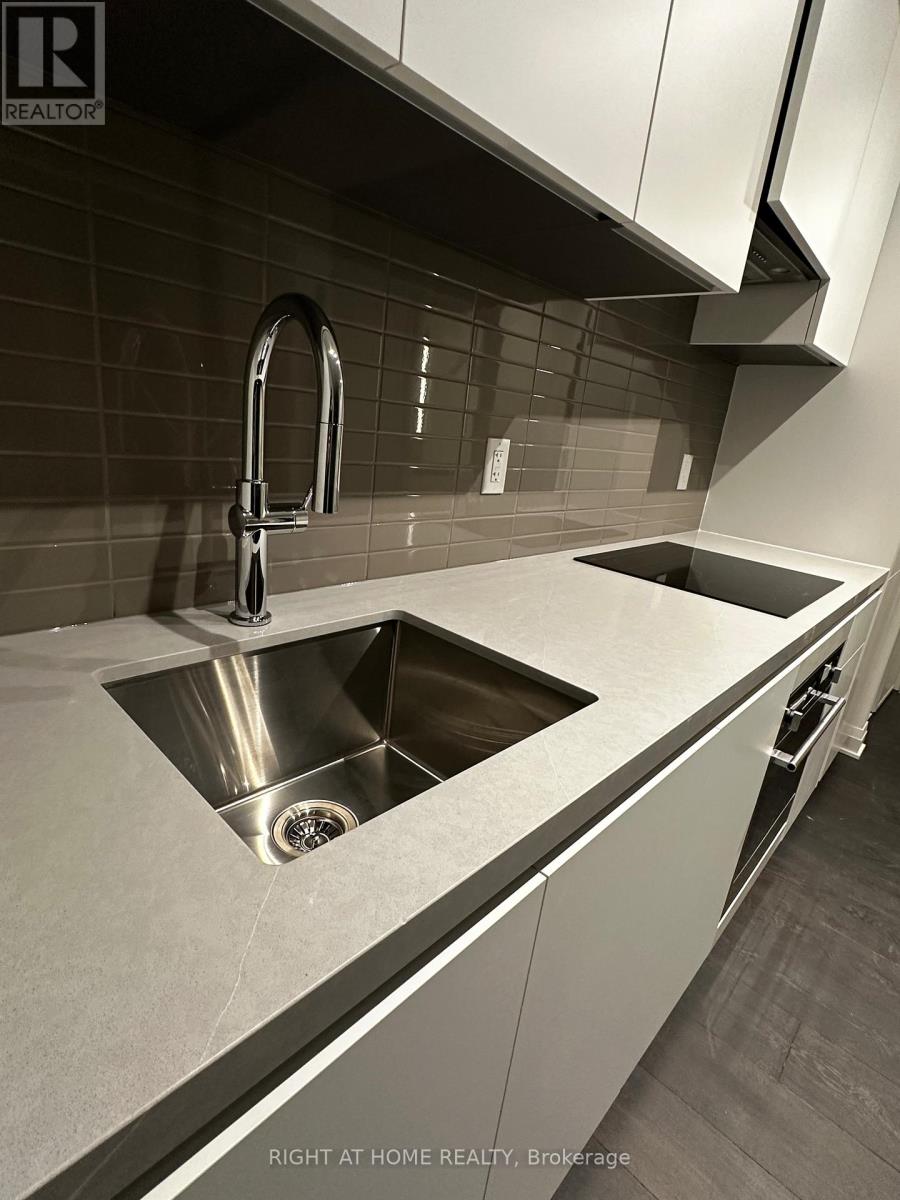 4211 - 4015 The Exchange, Mississauga, Ontario  L5B 0N9 - Photo 26 - W12577360