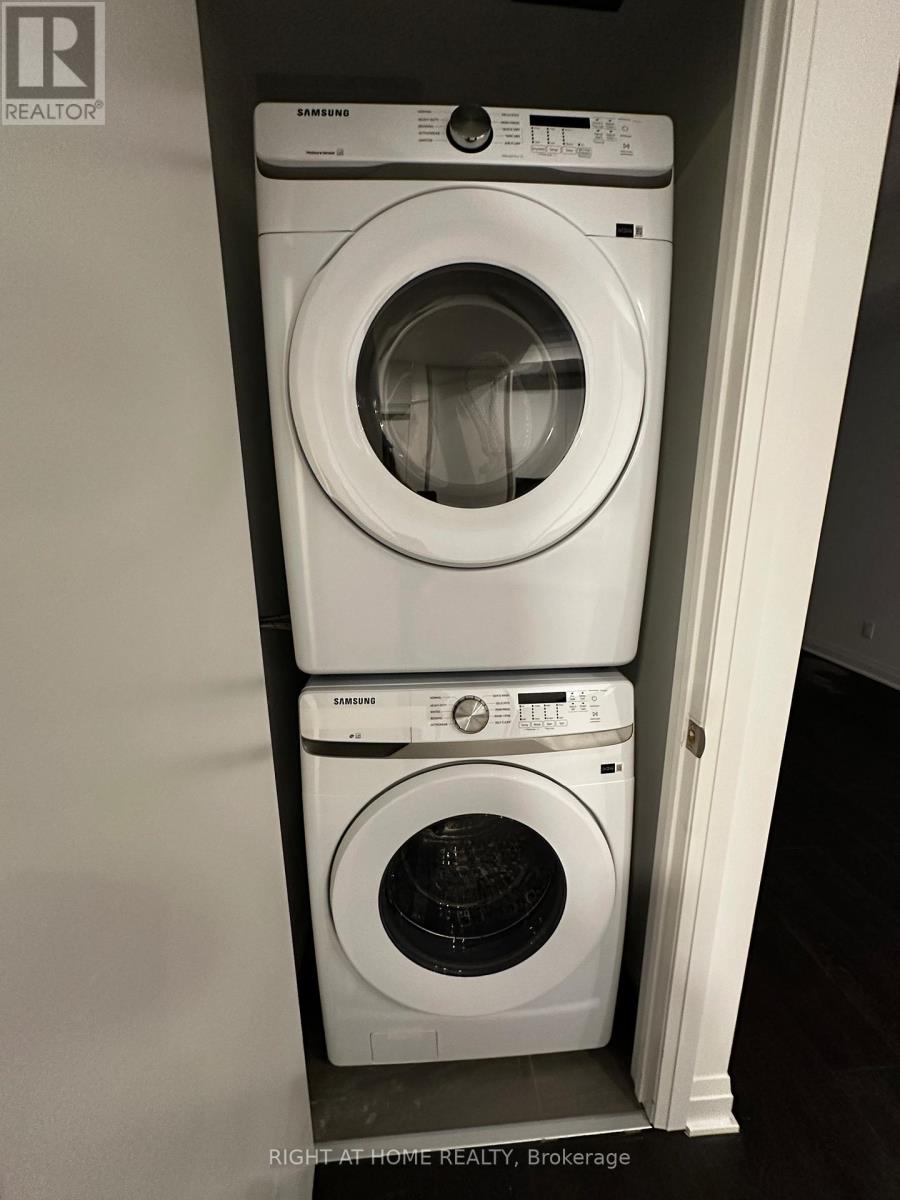 4211 - 4015 The Exchange, Mississauga, Ontario  L5B 0N9 - Photo 30 - W12577360