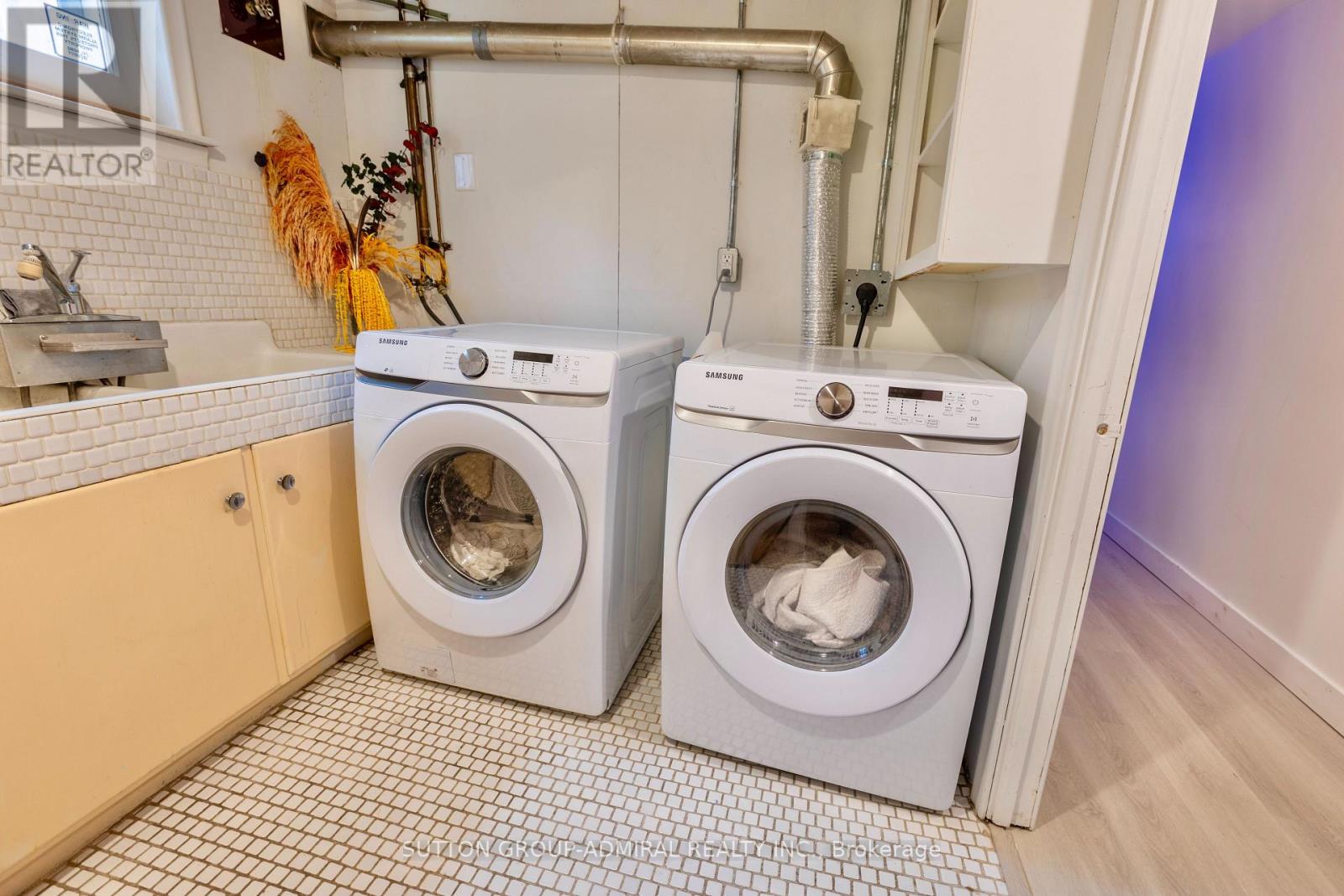 44 Baycrest Avenue, Toronto, Ontario  M6A 1W1 - Photo 21 - C12578468