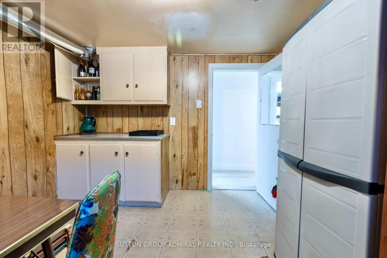 44 Baycrest Avenue, Toronto, Ontario  M6A 1W1 - Photo 23 - C12578468