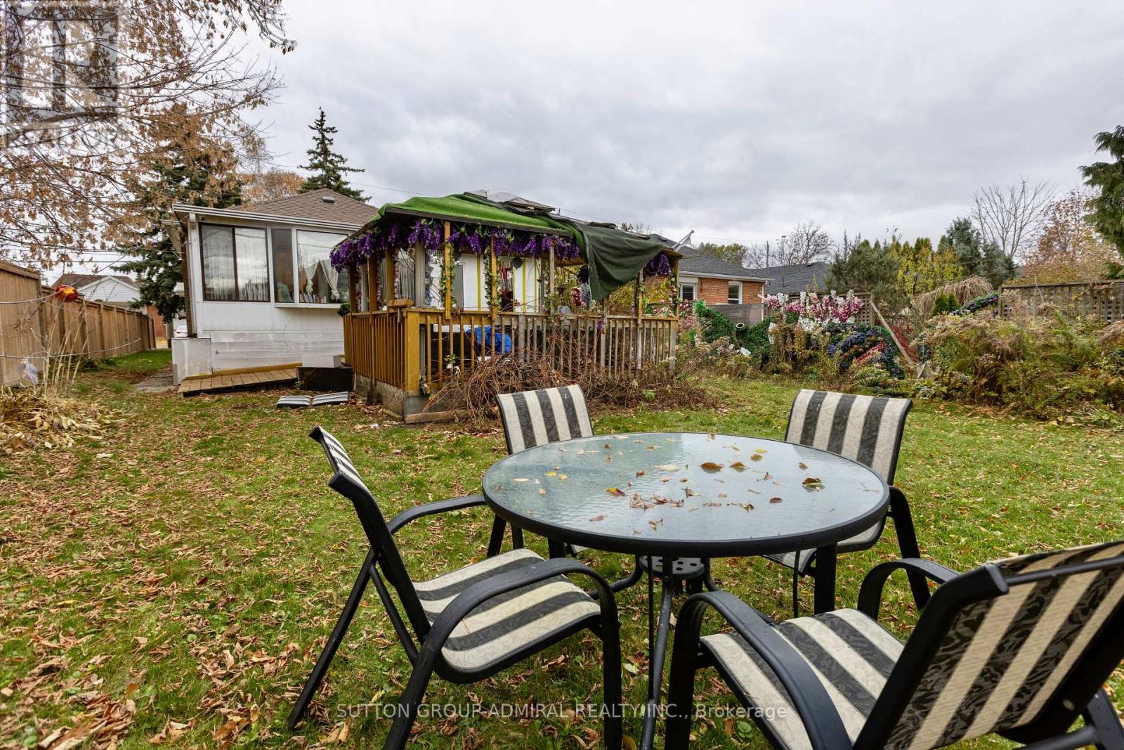 44 Baycrest Avenue, Toronto, Ontario  M6A 1W1 - Photo 26 - C12578468