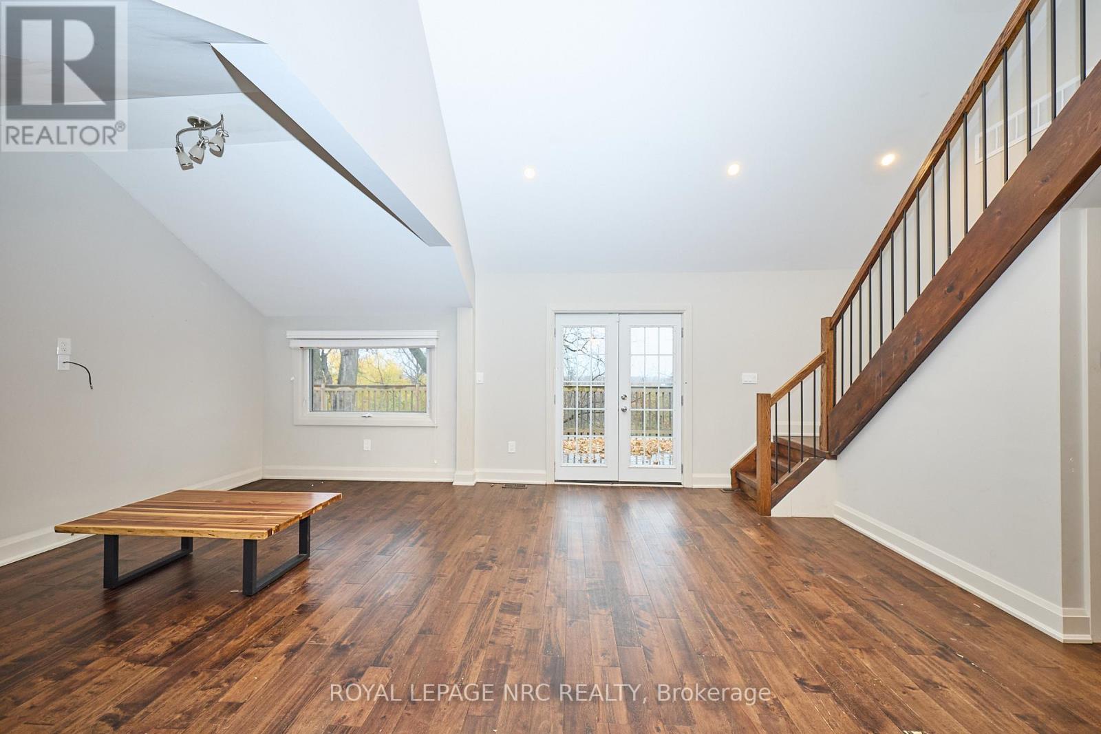 2032 York Road, Niagara-On-The-Lake, Ontario  L0S 1J0 - Photo 11 - X12580552