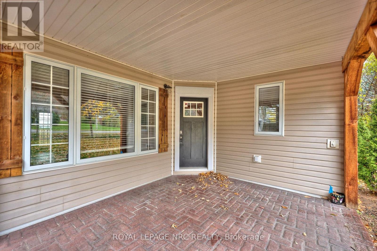 2032 York Road, Niagara-On-The-Lake, Ontario  L0S 1J0 - Photo 5 - X12580552