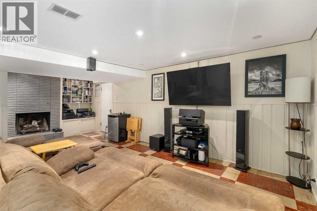 1437 23 Street Sw, Calgary, Alberta  T3C 1H5 - Photo 26 - A2258953