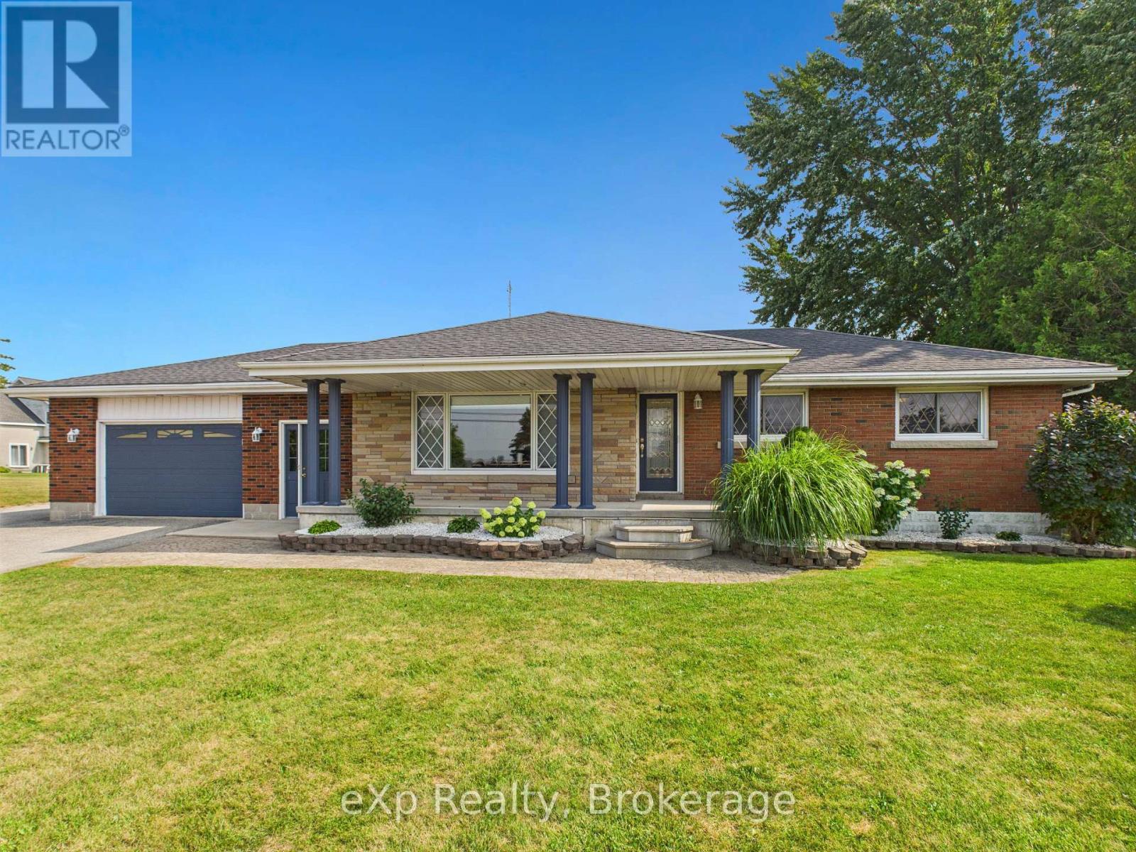 1567 Bruce Road 4, R.r. 2 Road, Brockton, Ontario  N0G 2V0 - Photo 1 - X12580542