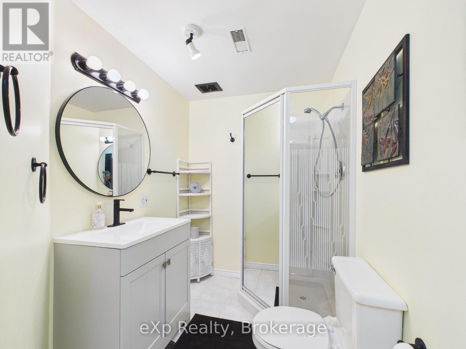 1567 Bruce Road 4, R.r. 2 Road, Brockton, Ontario  N0G 2V0 - Photo 22 - X12580542