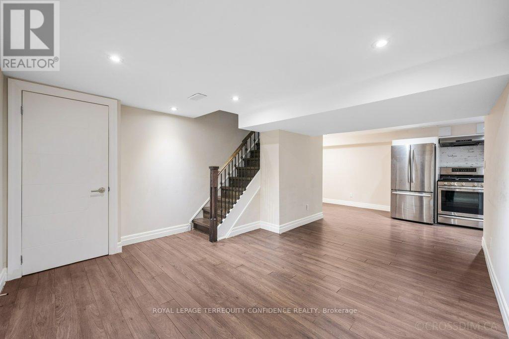 8 Glenelia Avenue, Toronto, Ontario M2M 2K7 - Photo 25 - C12580560