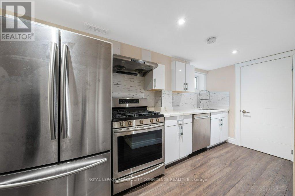 8 Glenelia Avenue, Toronto, Ontario M2M 2K7 - Photo 26 - C12580560