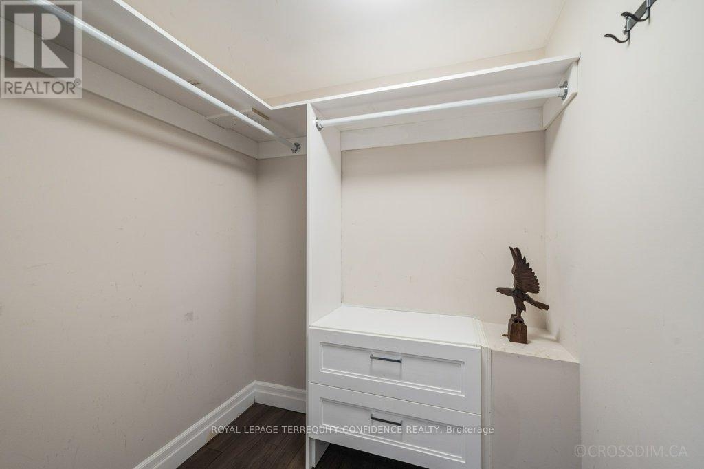 8 Glenelia Avenue, Toronto, Ontario M2M 2K7 - Photo 33 - C12580560