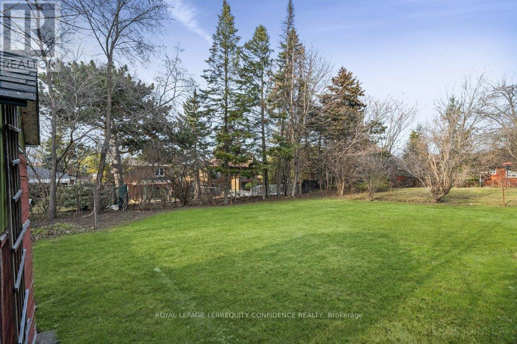 8 Glenelia Avenue, Toronto, Ontario M2M 2K7 - Photo 34 - C12580560