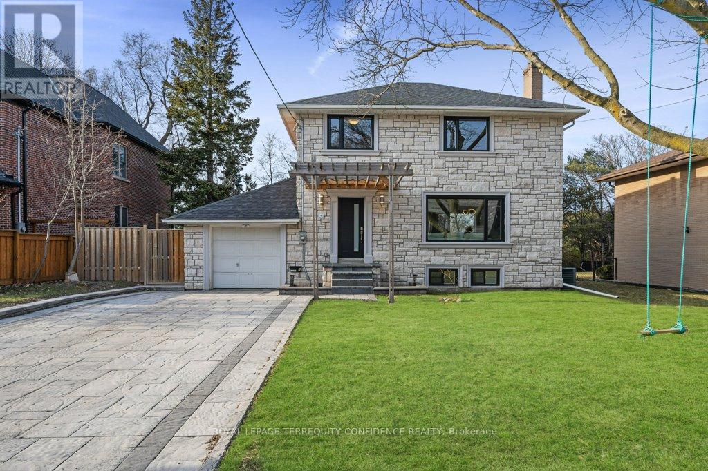 8 Glenelia Avenue, Toronto, Ontario M2M 2K7 - Photo 38 - C12580560