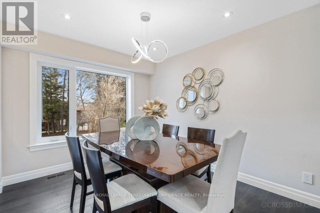 8 Glenelia Avenue, Toronto, Ontario M2M 2K7 - Photo 7 - C12580560