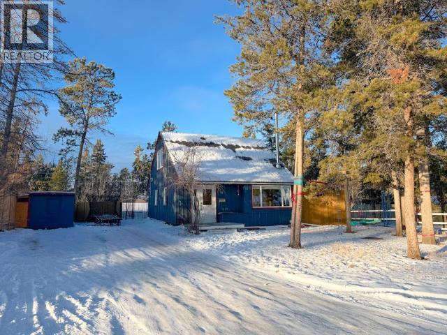 19 Tatchun Road, Whitehorse, Yukon  Y1A 3P1 - Photo 2 - 16986