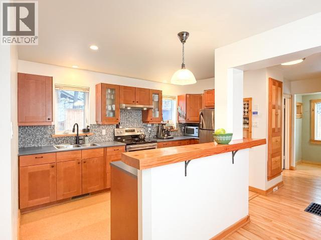 19 Tatchun Road, Whitehorse, Yukon  Y1A 3P1 - Photo 5 - 16986