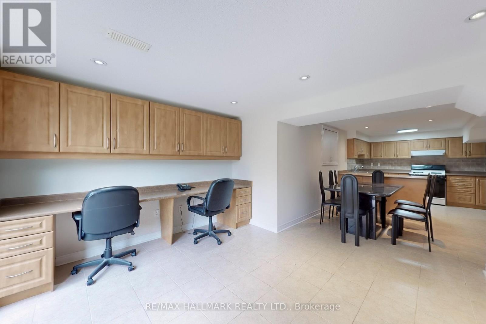 2 Butterfield Drive, Toronto, Ontario  M3A 2L8 - Photo 37 - C12578716