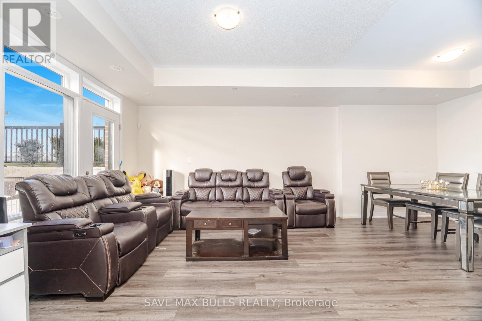 119 - 1589 Rose Way, Milton, Ontario  L9E 1N4 - Photo 12 - W12564220