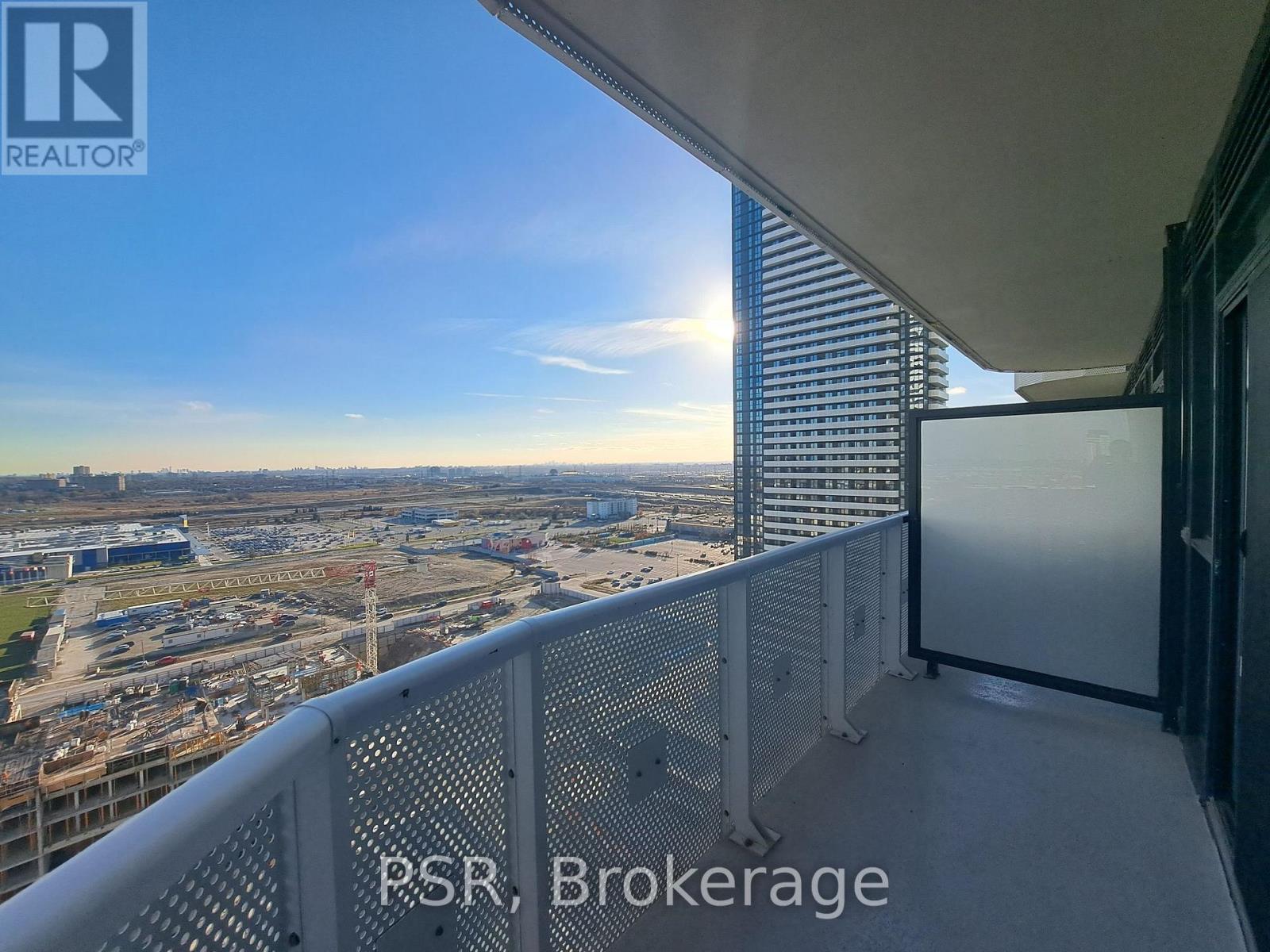 2510 - 8 Interchange Way S, Vaughan, Ontario  L4K 0R2 - Photo 11 - N12580510