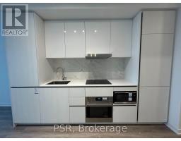 2510 - 8 INTERCHANGE WAY S, Vaughan, Ontario