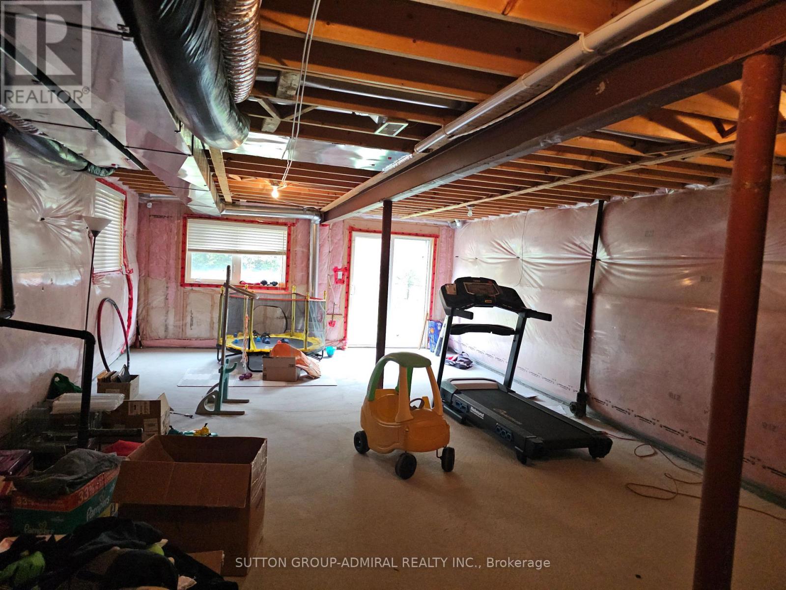 63 Collin Court, Richmond Hill, Ontario L4E 0X7 - Photo 31 - N12580512